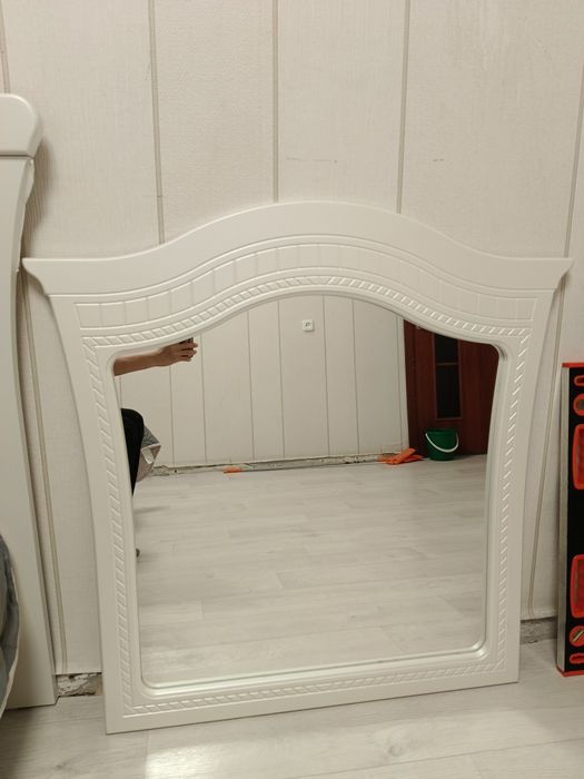 Спальное кровать