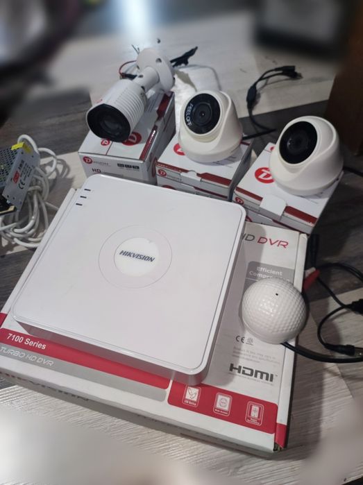 Комплект видеонаблюдения Hikvision