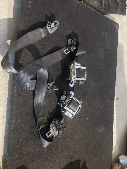 Centura-Centuri Stanga-Dreapta Ford Focus 4 2018 Spate Set