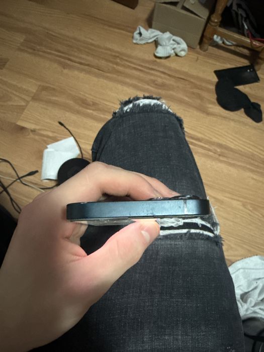 Iphone 13 midnight blue