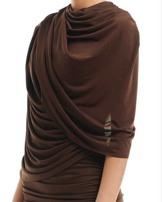 Продается платье Malli