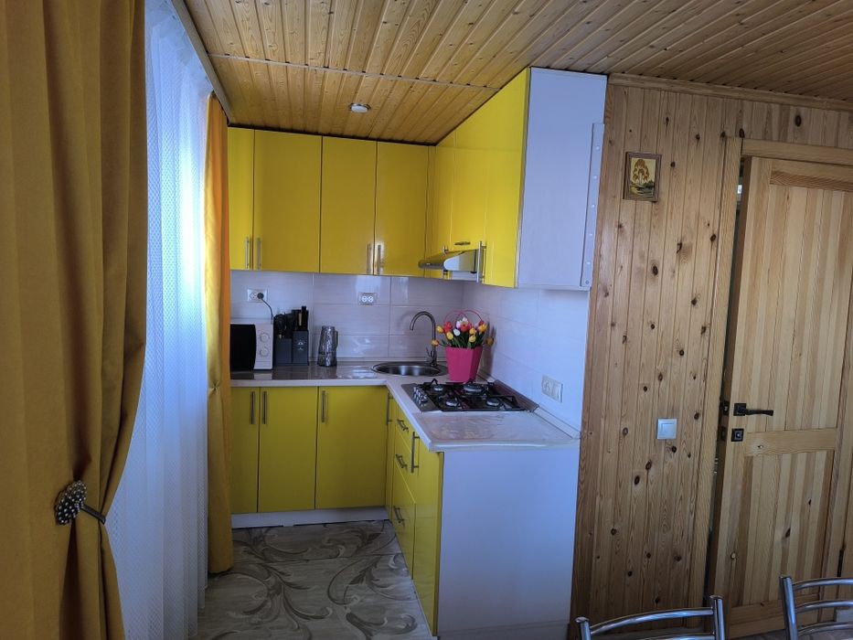 Продам дом. По кр.яр дачи.