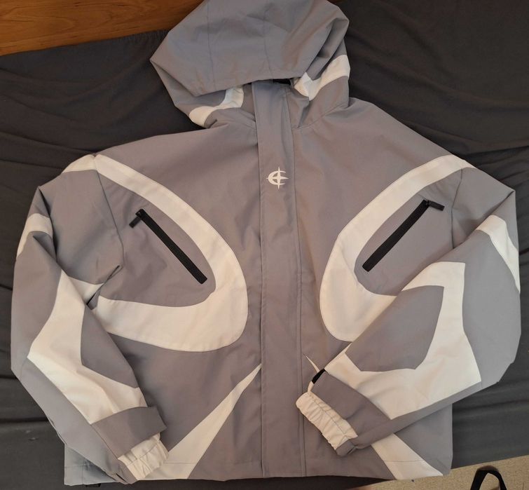 Мъжка есенна ветровка