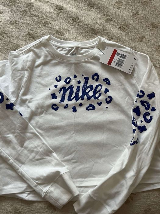 Блуза за момиче с дълък ръкав NIKE!