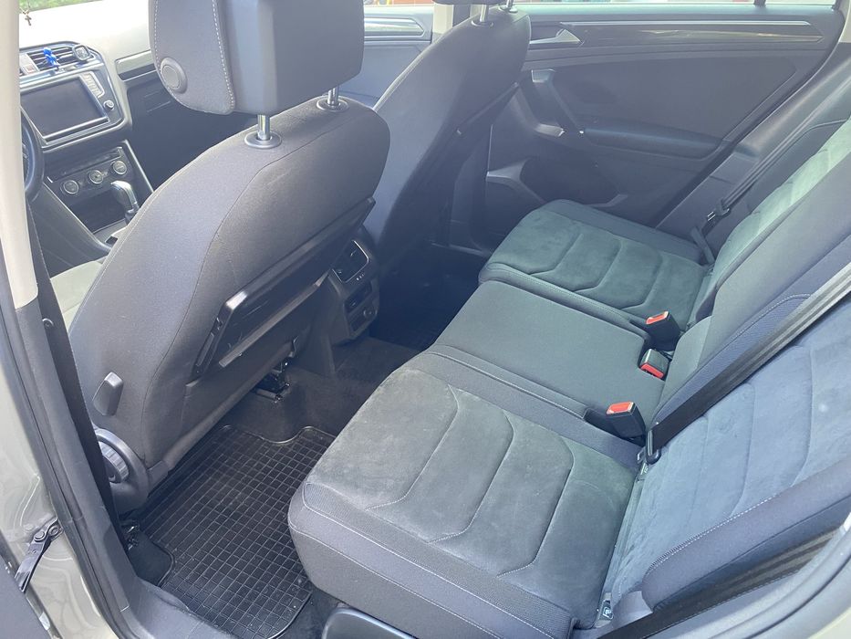 VW Tiguan R line 2.0 TDI 4Motion Automatik