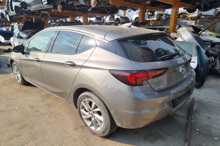 bara spate armatura stop tripla stanga dreapta  haion Opel Astra K motor 1.6cdti  136cp B16DTH dezmembrez