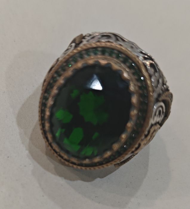 Продам перстень кольцо мужское серебро.