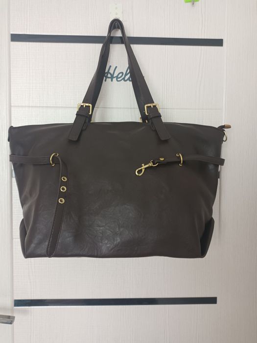 Продам сумки новые .