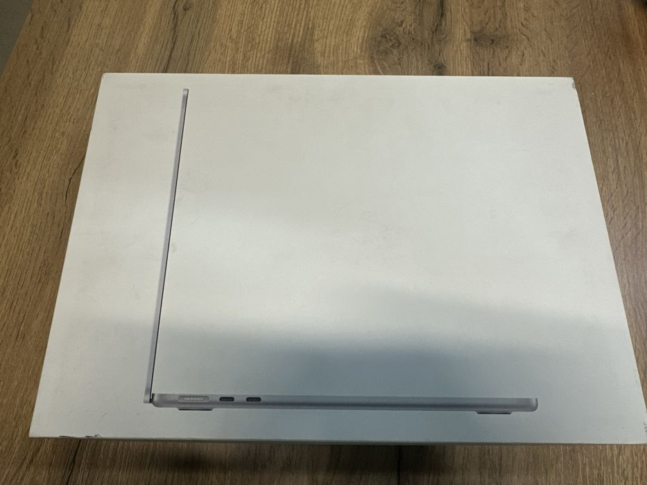 Apple MacBook Air 13.6 /16gb/SSD256gb /macOs/Mc6T4