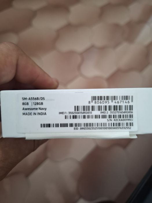 Samsung A55  5g. 128 gb 8 gb ram