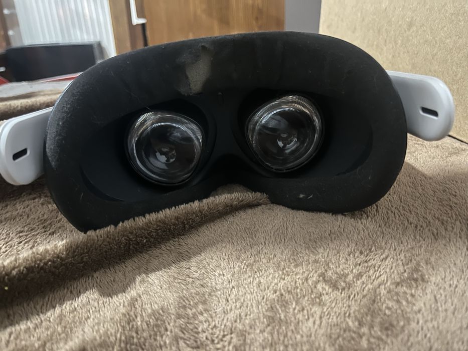 Oculus quest 2 + headstrap с 4500 mAh