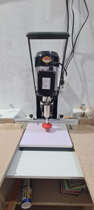 Продам форматно раскроичный станок DELTA MACINORY DM-3200