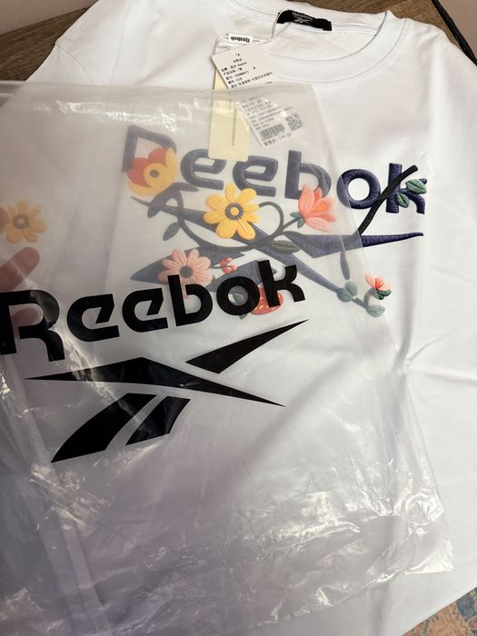 Reebok футболка