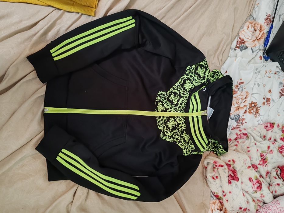 Отдам вещи г. Сатпаев