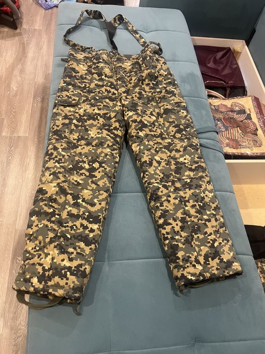 Продам камуфляж с брюками