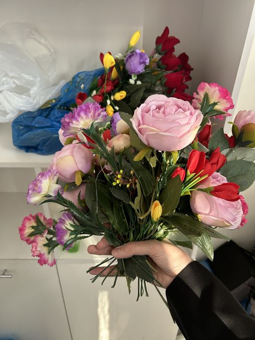 Продам цветы декоративные