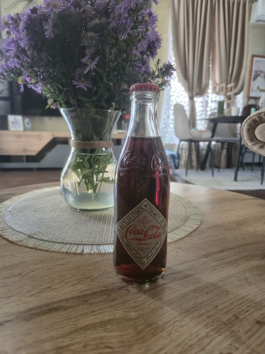 Sticlă Coca-Cola vintage cu etichetă originală – colecție