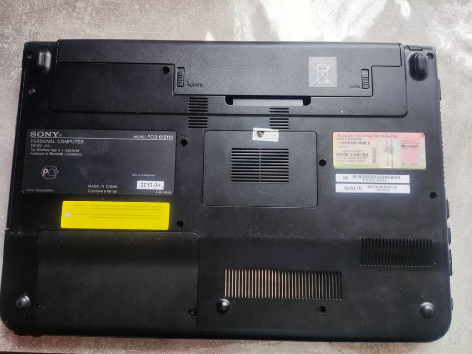 Ноутбук Sony Vaio PCG-61211V 14".