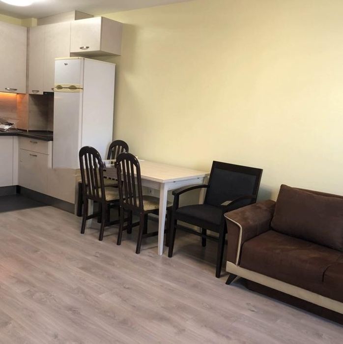 Дава се под наем Двустаен апартамент в София, Дружба 1 - 72 кв.м за 562 € - Снимка #1