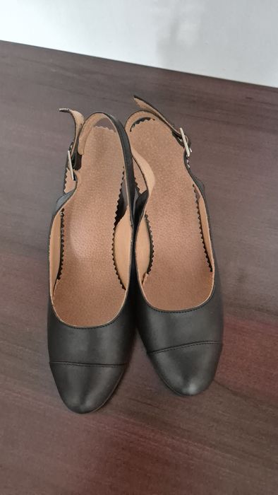 Pantofi de piele 37
