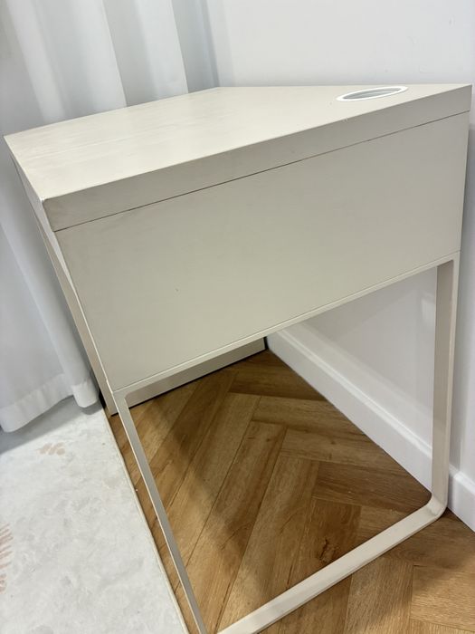 Продам писменный стол ikea