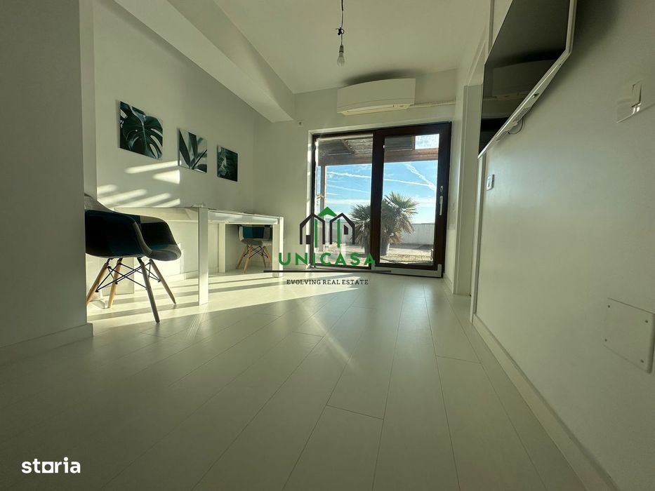 Apartament 4 camere - tip Penthouse - Zona 1 Mai