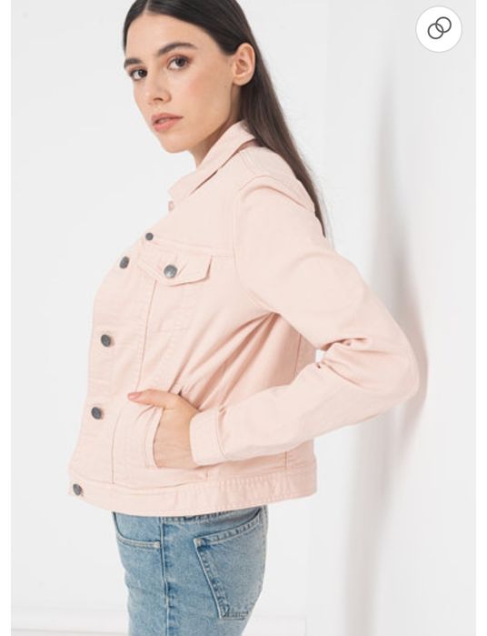 Яке Armani Exchange