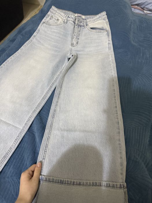 Джинсы ашық көк түсті новый