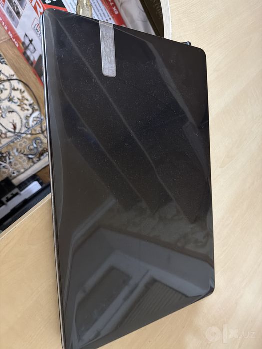 Ноутбук Acer TravelMate P253 / Core i3 / 4 ГБ ОЗУ