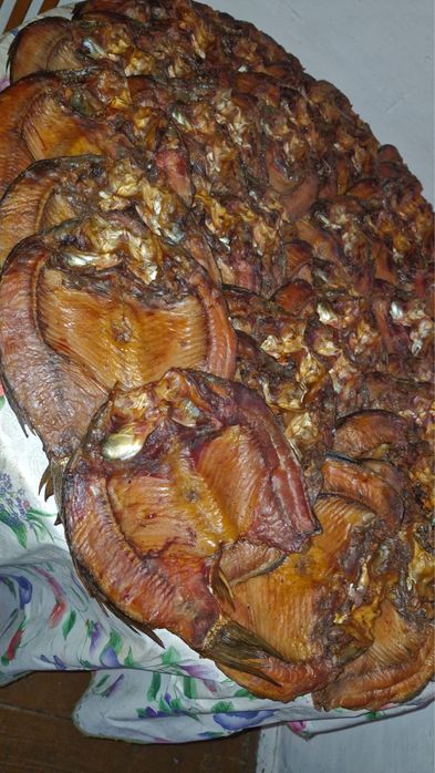 Карась, карась горячего копчения!