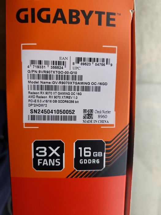 Видеокарта Radeon RX 9070XT Gaming OC