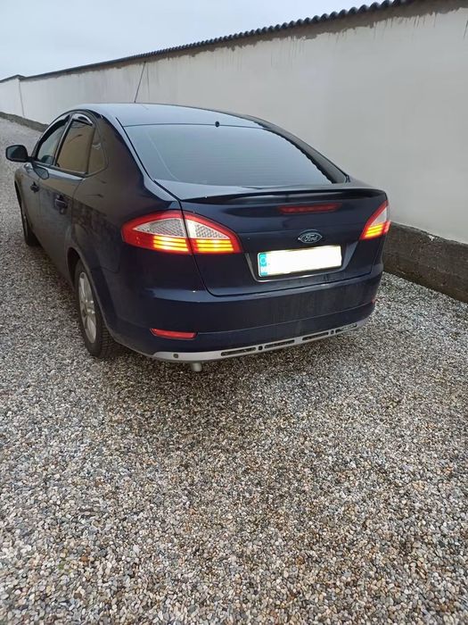 Ford Mondeo Mk4.