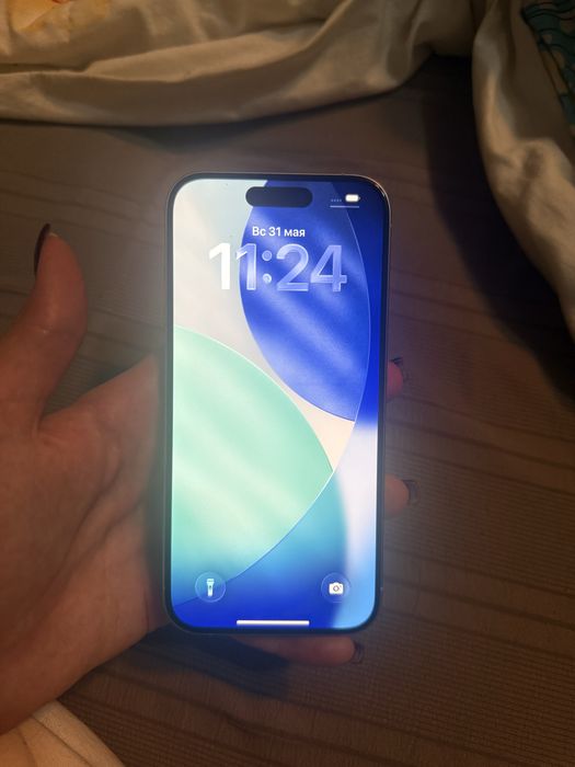 Продается iPhone 15 Pro 128 GB
