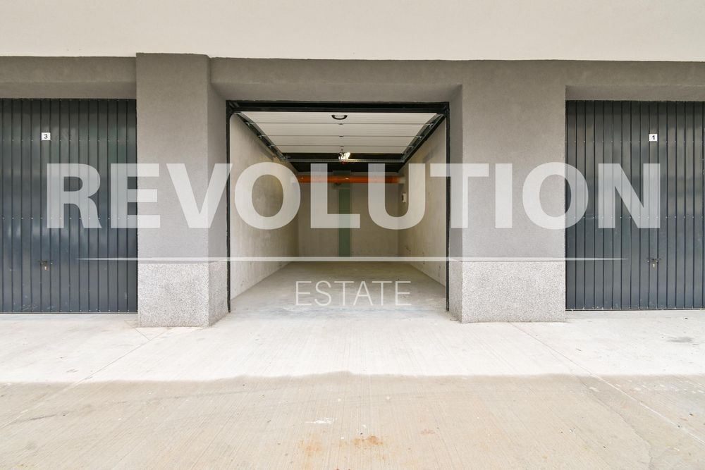 Дава се под наем Гараж / Паркомясто в София, Връбница 2 - 27 кв.м за 125 € - Снимка #4