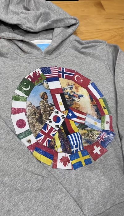 Худи peaceinwar ig brand