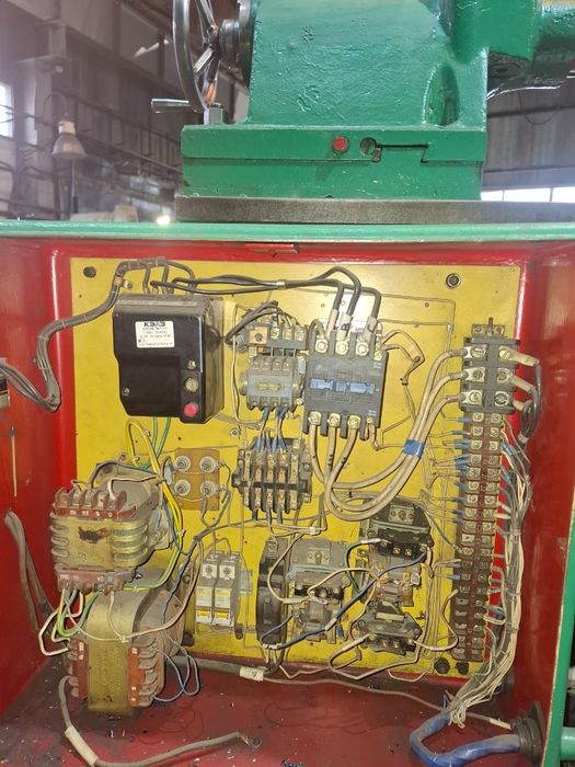 Продам токарный станок 1М63Ф101