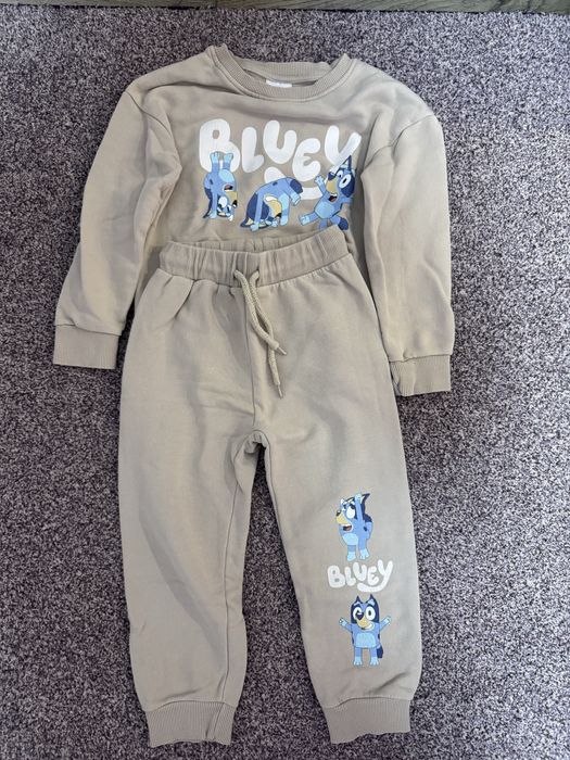 Лот дрехи за момиче 110 см