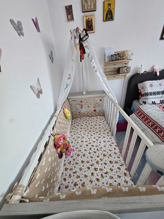 Vand patut de lemn dimensiunea 90x70. Prezinta putine urme de uzura.