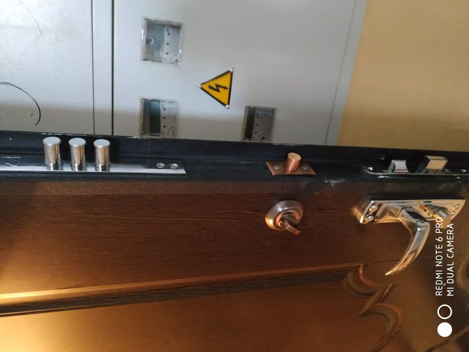 Ремонт замков вскрытие дверей установка