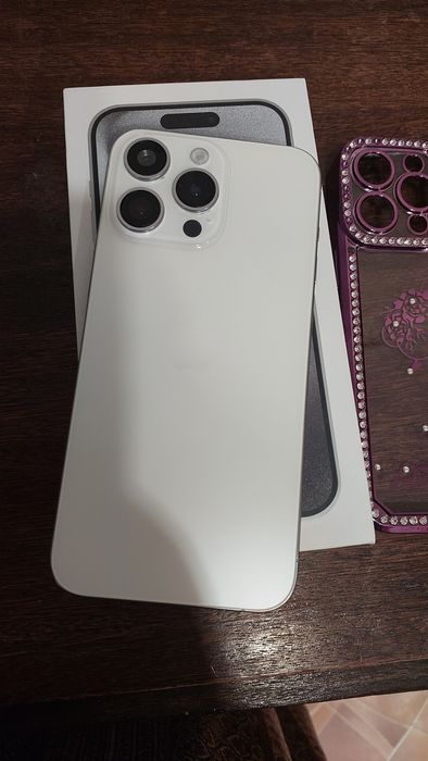 Продам    телефон