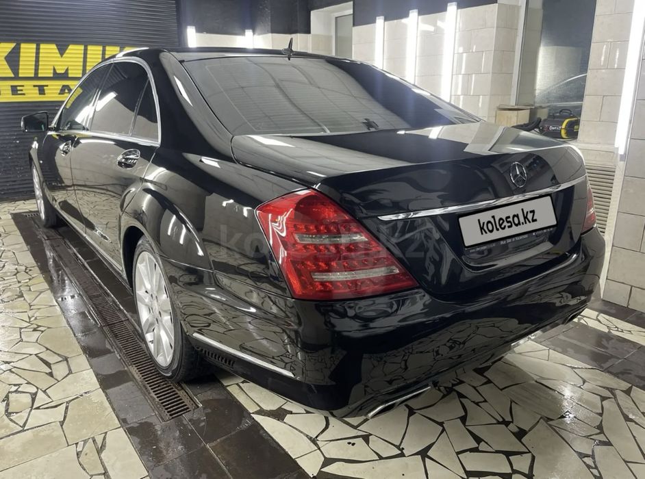 Mercedes benz w221, long