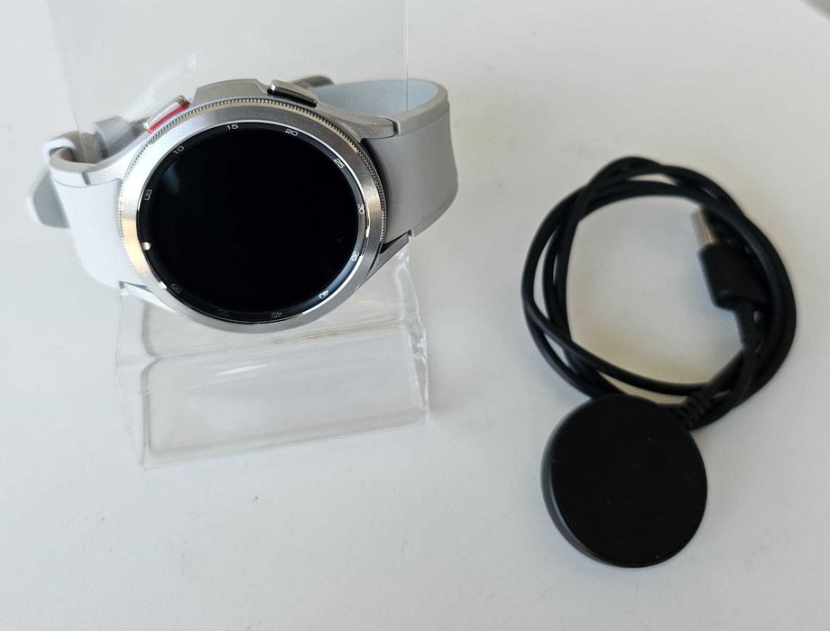 Samsung Galaxy Watch 4 - Ca nou cu factura + garantie