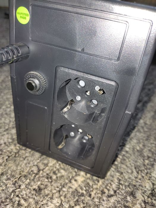 Продаётся ЮПС в отличном состоянии