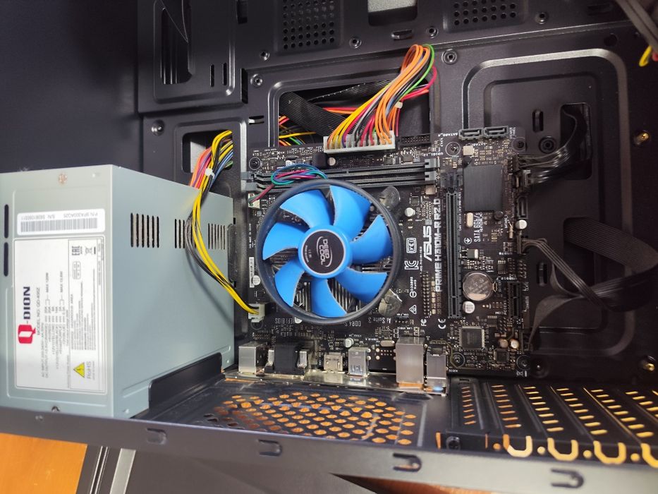 Продам два комплекта