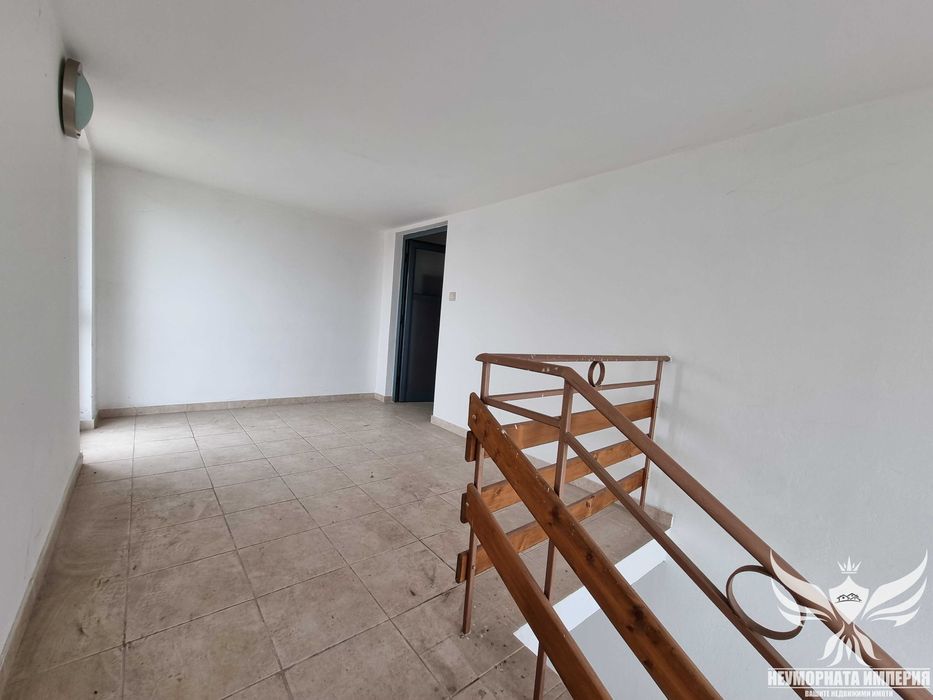 Под наем помещения, офиси, склад 260кв.м. в гр.Асеновград