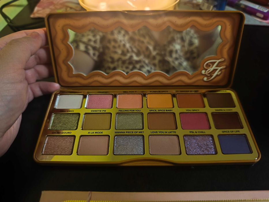 Paleta machiaj noua originala too faced