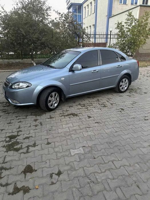 Jentra 2015 avtomat arzon narxda