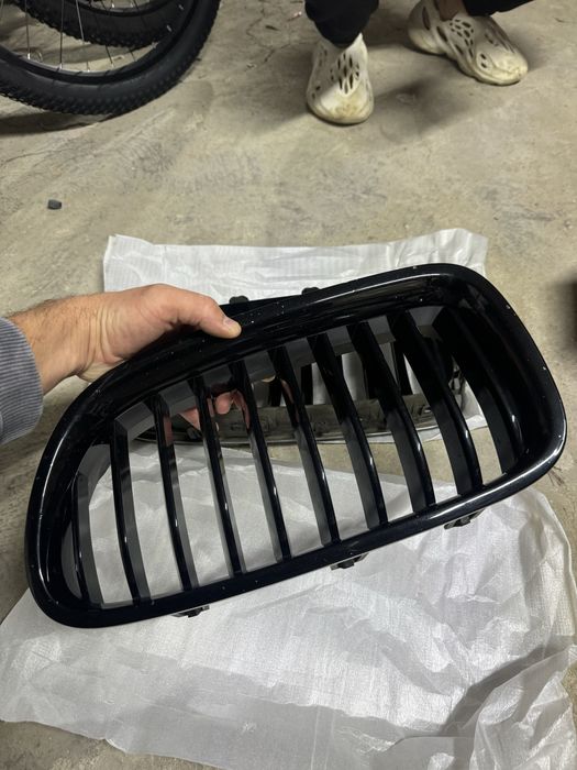 Ноздри  на бмв ф10.