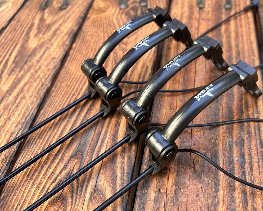 Комплект от 4 броя светещи обтегачи