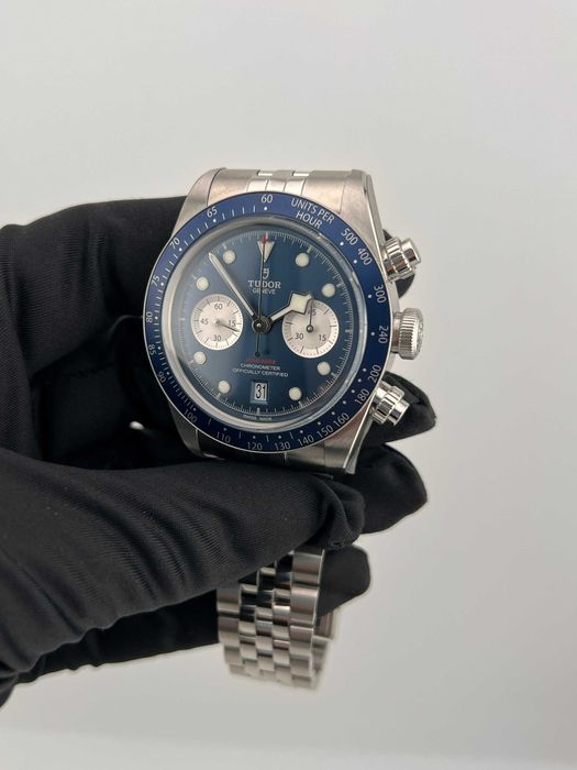 Наручные часы TUDOR Black Bay
